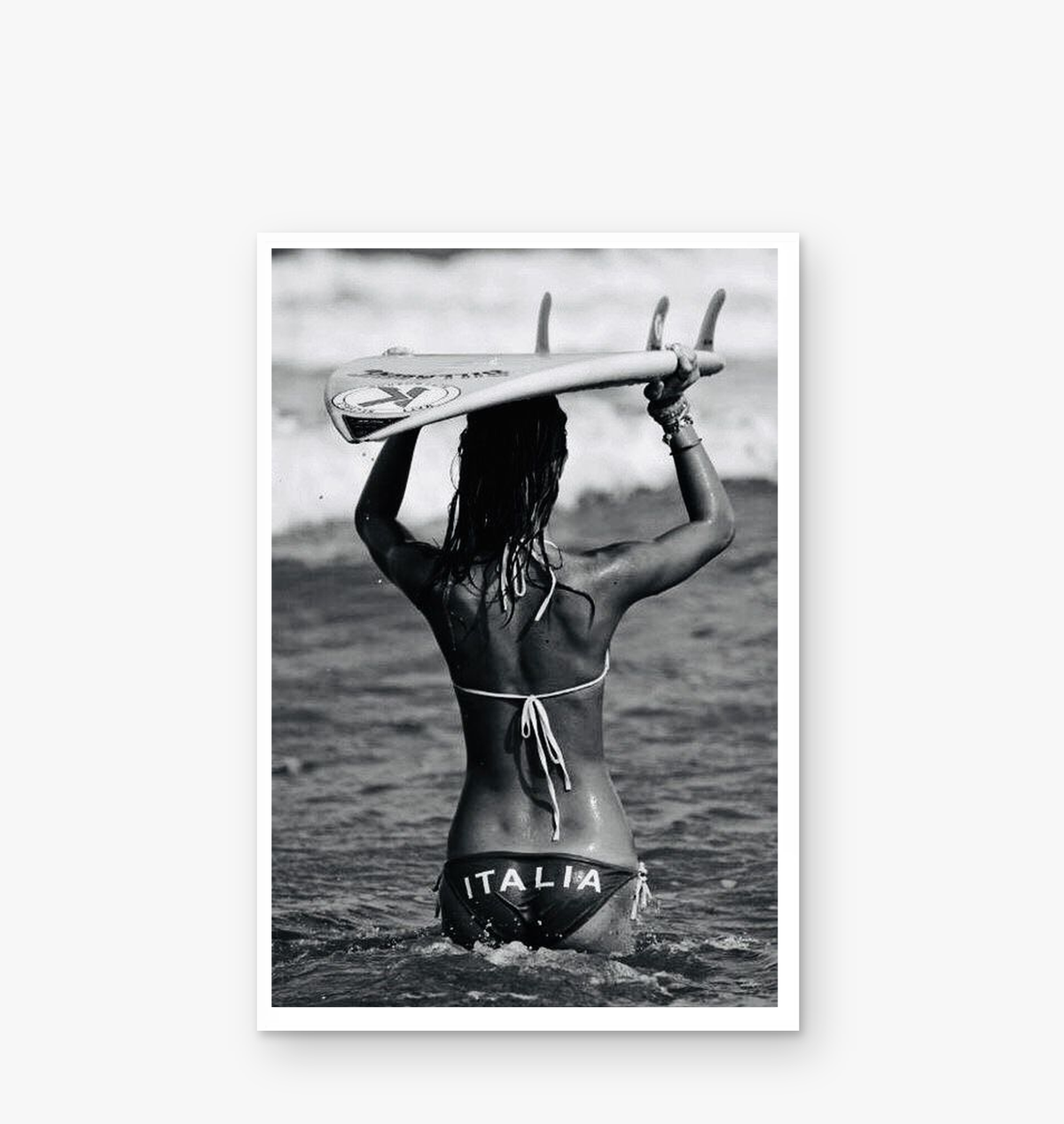 Italia Unframed
